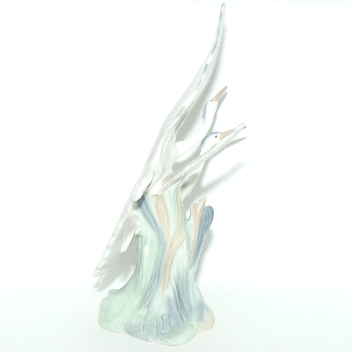 Nao by Lladro figure Cranes in Flight | Flying Herons | #0044