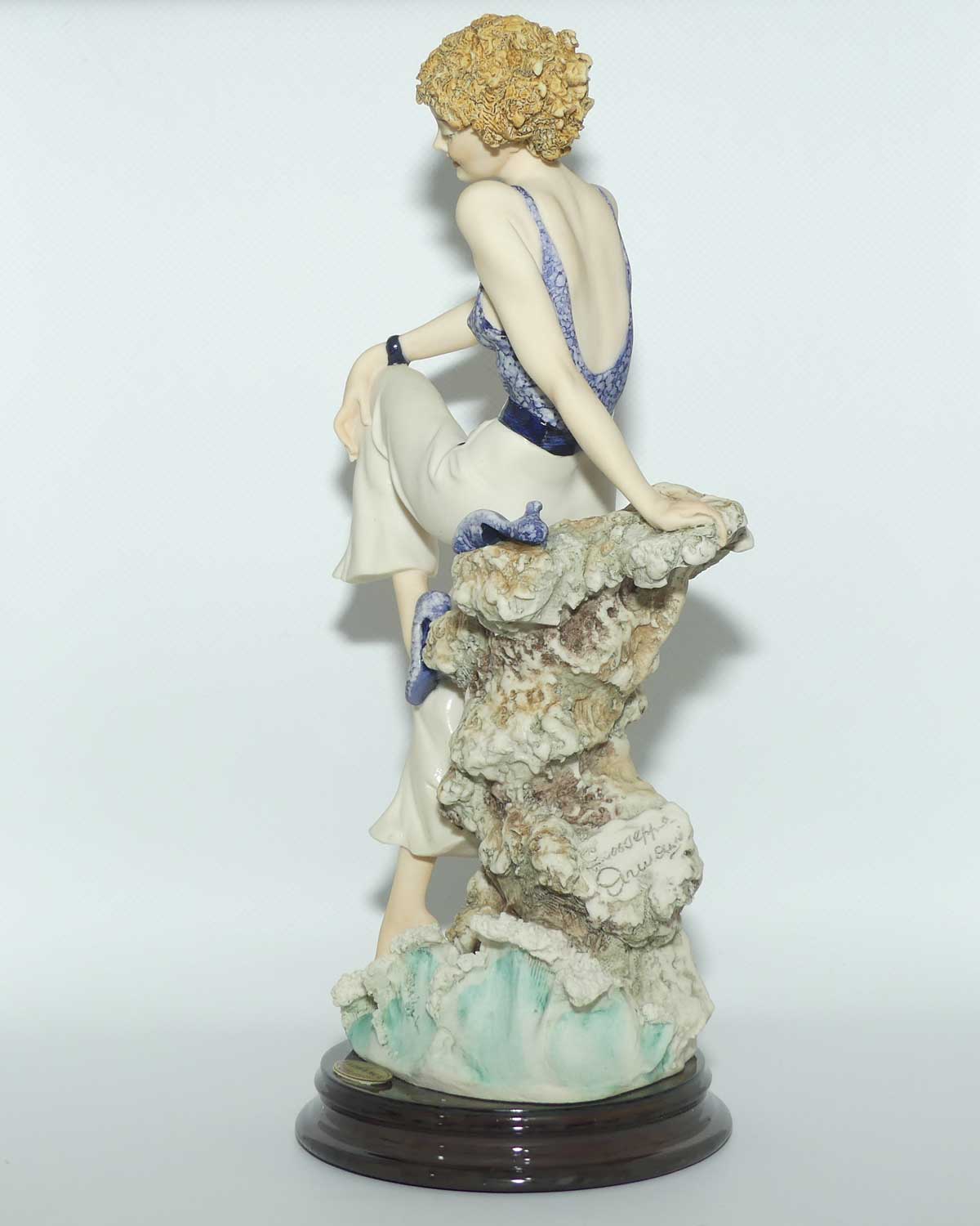 Giuseppe Armani Florence figure | 0110C | Sabrina | 1997 Member piece | Cert + boxed