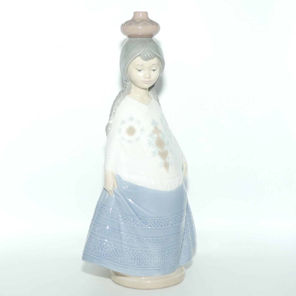 Nao by Lladro figure Mexican Girl with Water Jug on Head | #0359