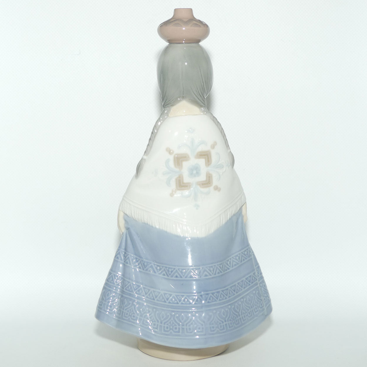Nao by Lladro figure Mexican Girl with Water Jug on Head | #0359