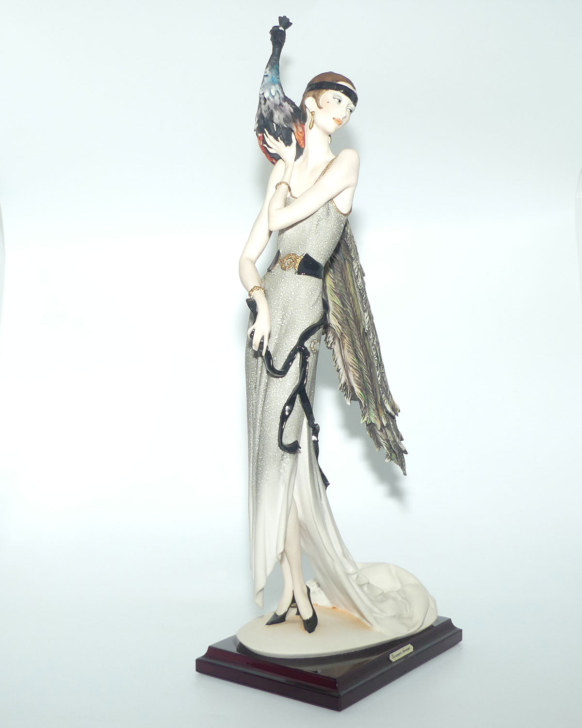 Giuseppe Armani Florence figure | 0385C | Mahogany | Lady with Peacock | boxed
