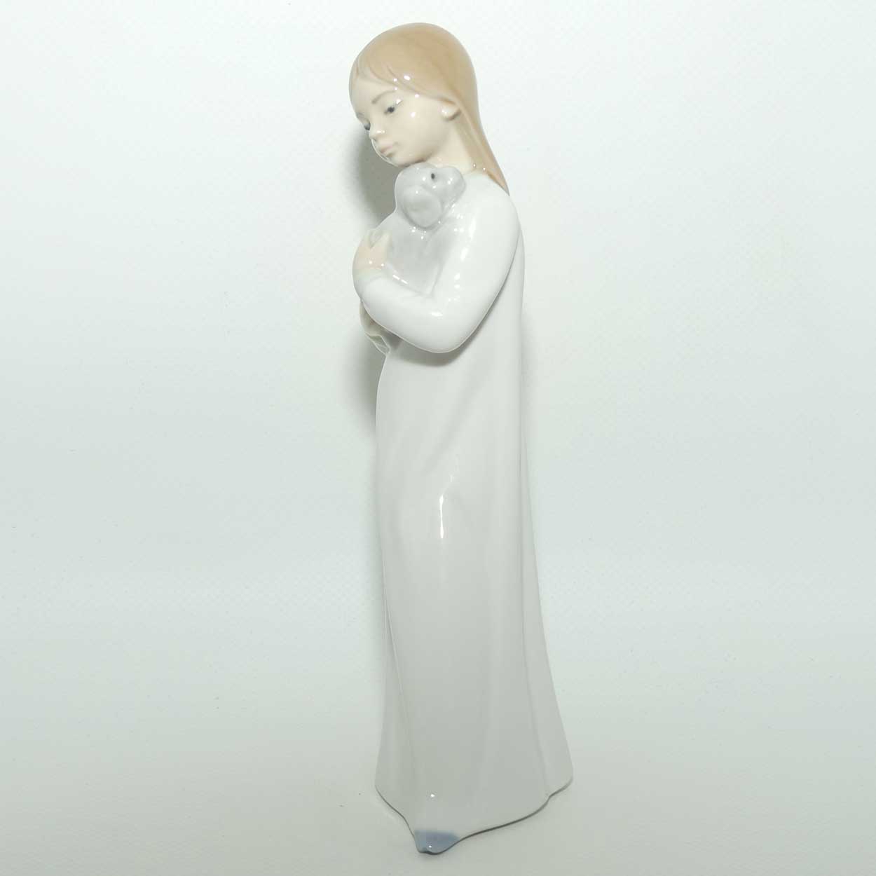 Nao by Lladro figure Girl with Puppy #0563