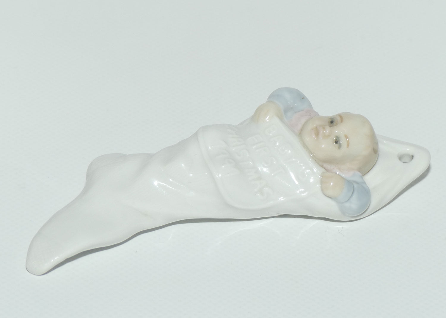Lladro figure Baby's First Christmas #05922 | figure only