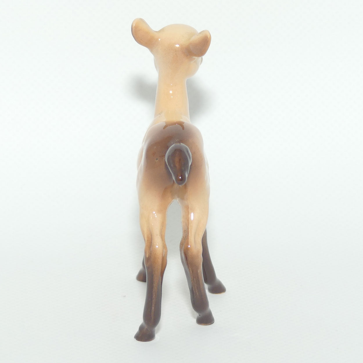 #1000B Beswick Fawn | Baby Deer