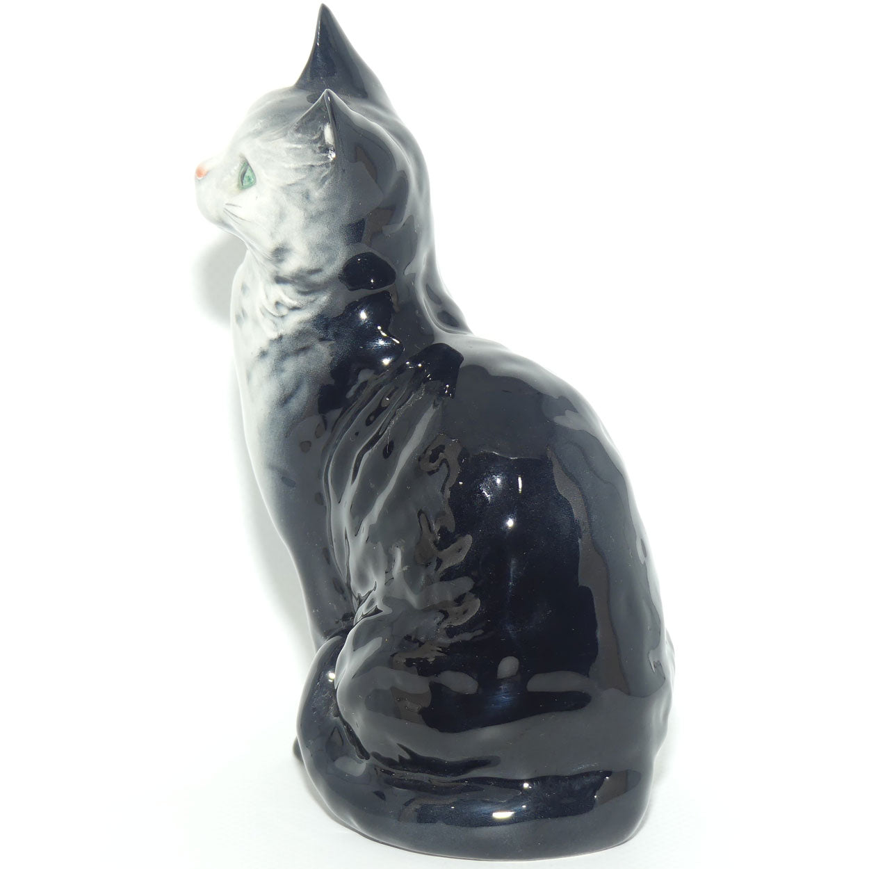 #1030 Beswick Cat | Seated Looking Up | Grey Smokey Blue