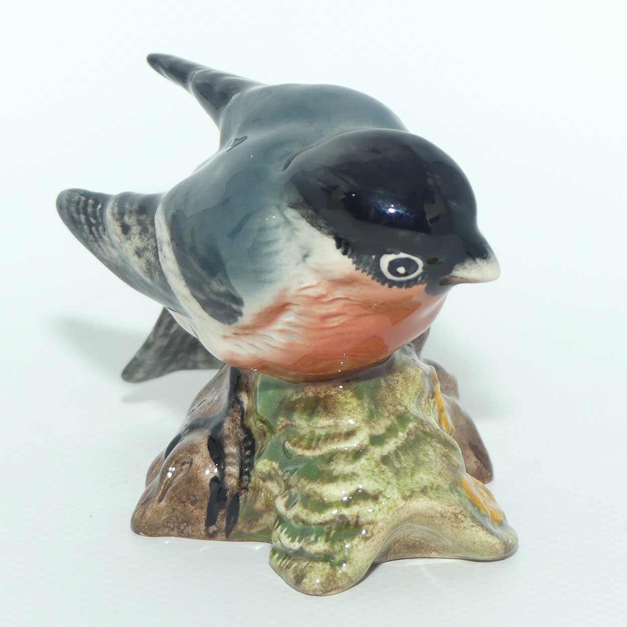 #1042B Beswick Bullfinch | Twig Base