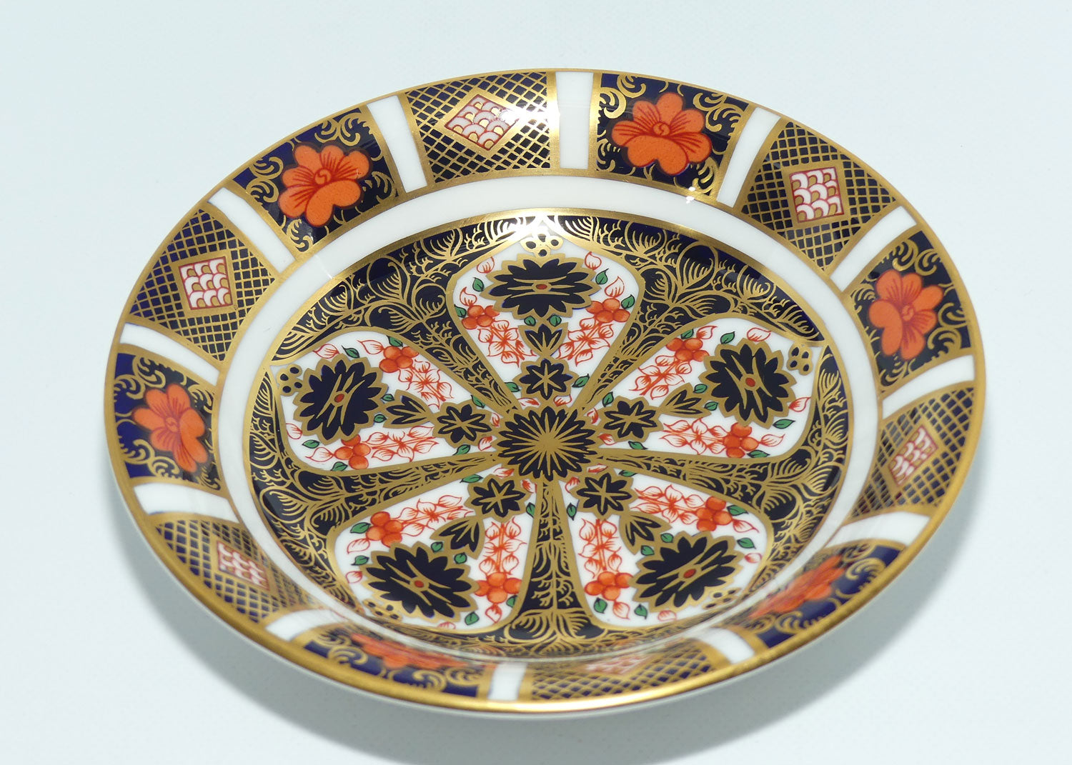 Royal Crown Derby Imari 1128 round small bowl | 13.5cm