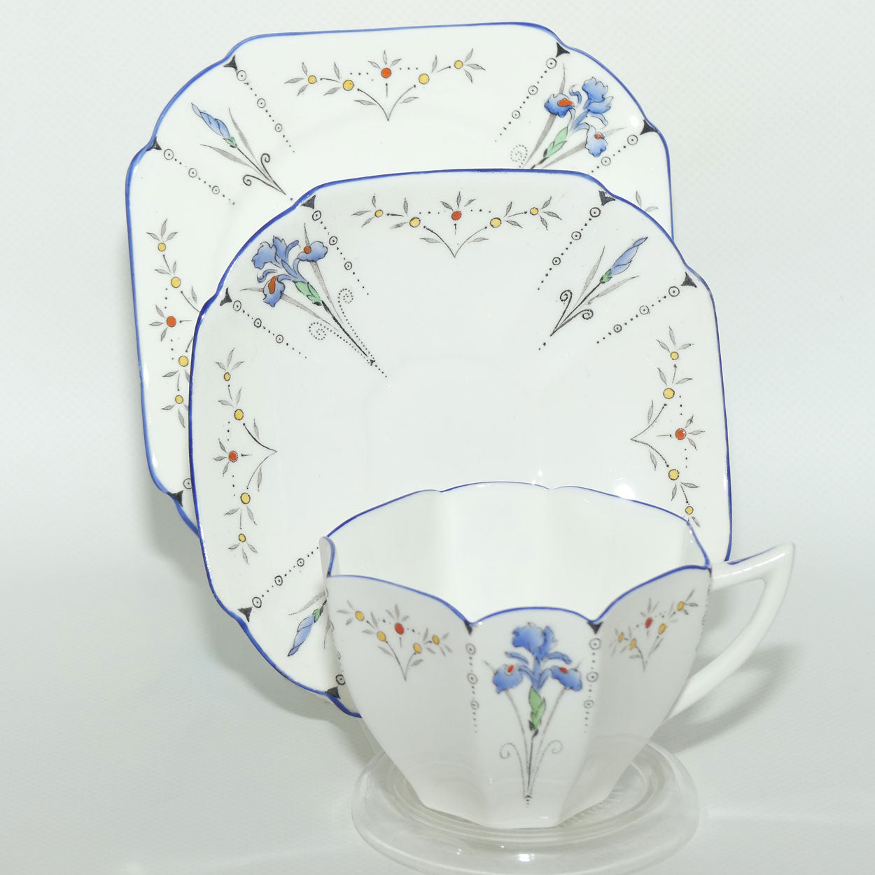 Shelley Queen Anne shape trio | Blue Iris pattern | #11561