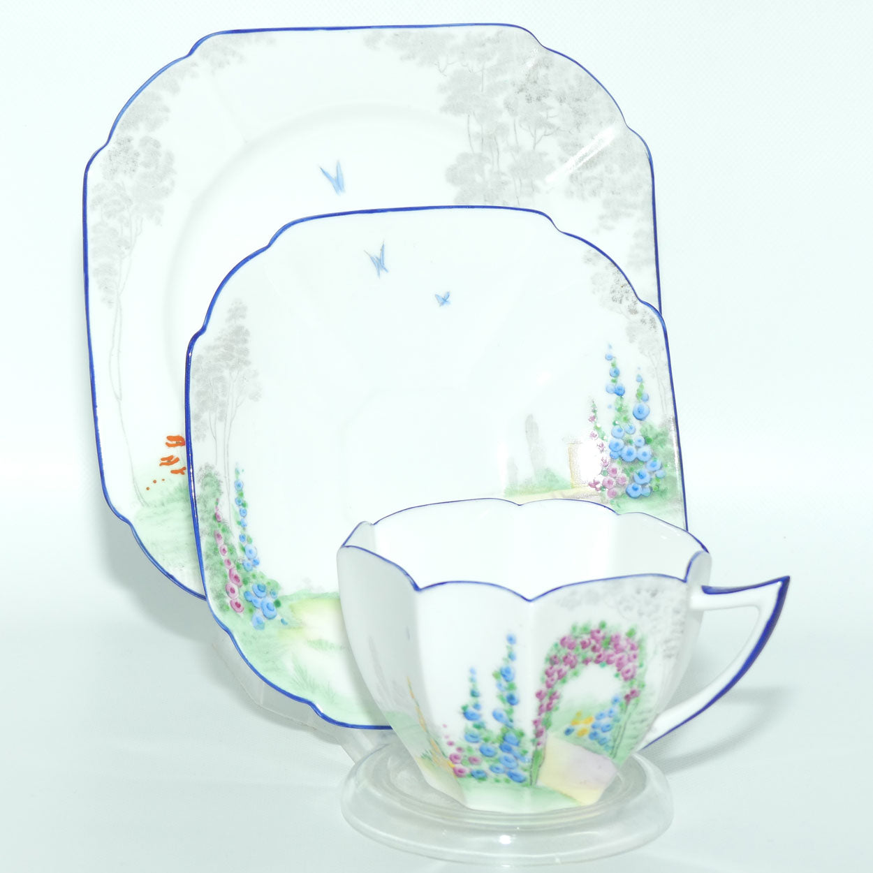 Shelley Queen Anne shape trio | Archway of Roses | Blue Trim | 11606