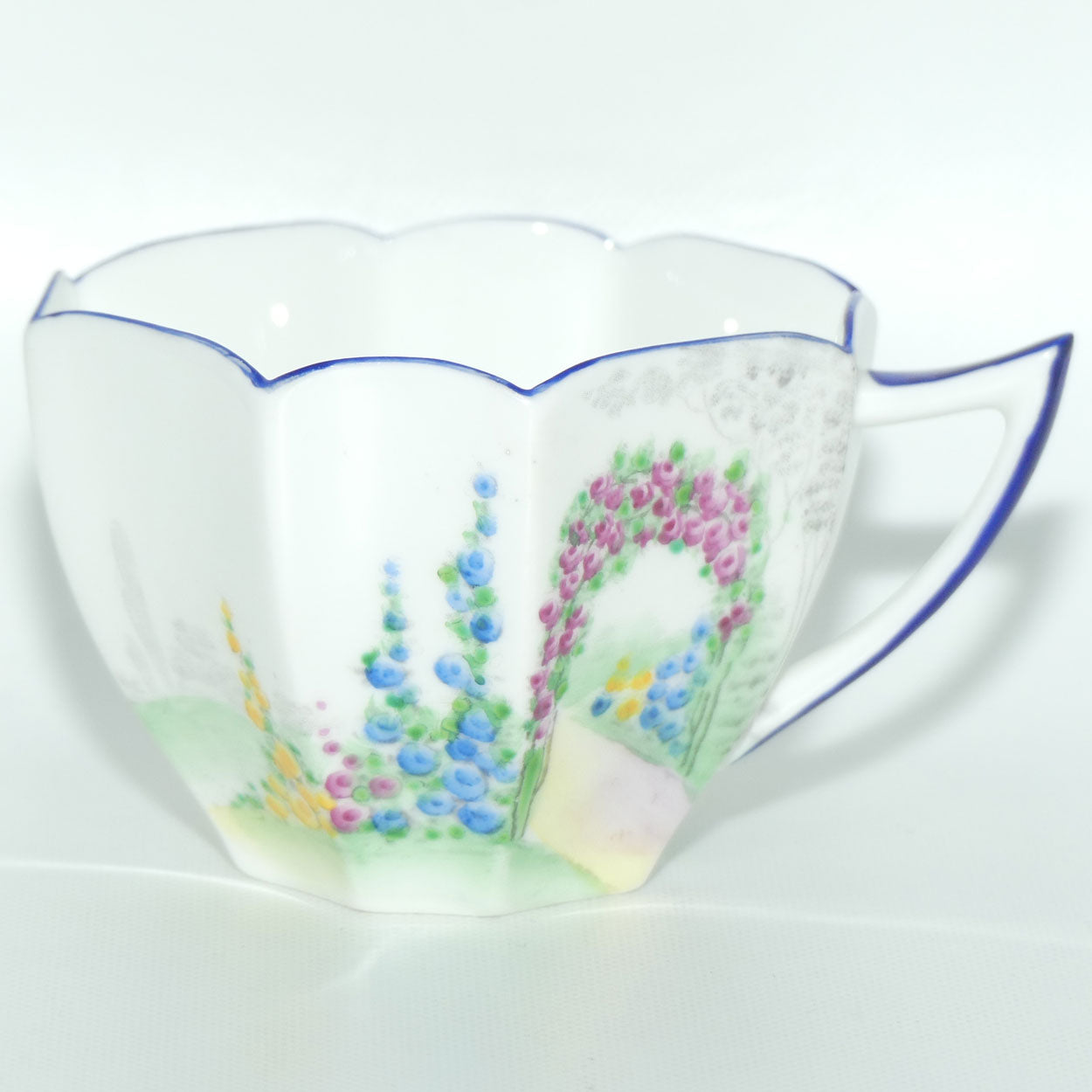 Shelley Queen Anne shape trio | Archway of Roses | Blue Trim | 11606