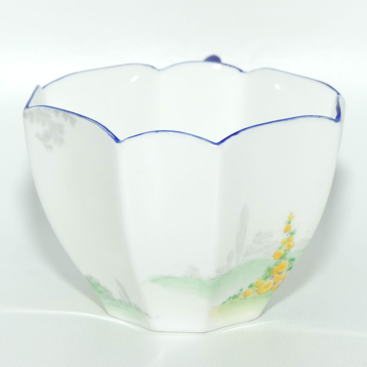 Shelley Queen Anne shape trio | Archway of Roses | Blue Trim | 11606