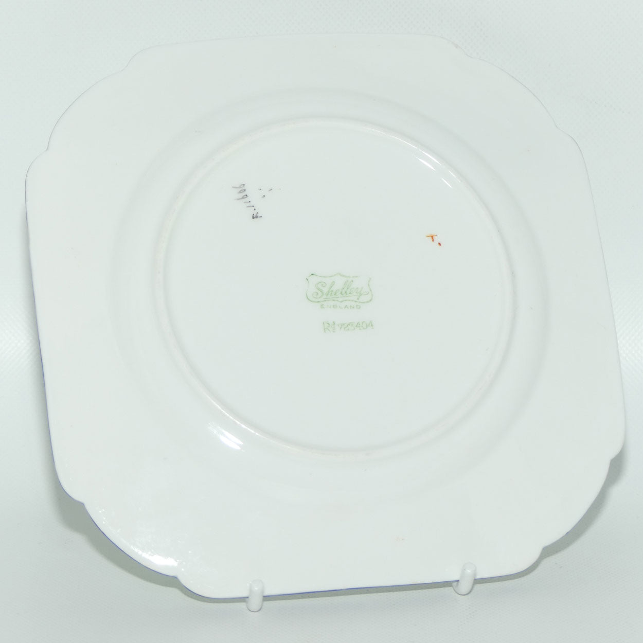 Shelley Queen Anne shape trio | Archway of Roses | Blue Trim | 11606