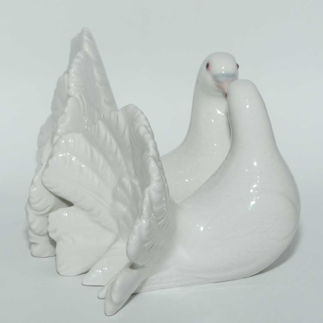 Lladro figure Couple of Doves | #1169