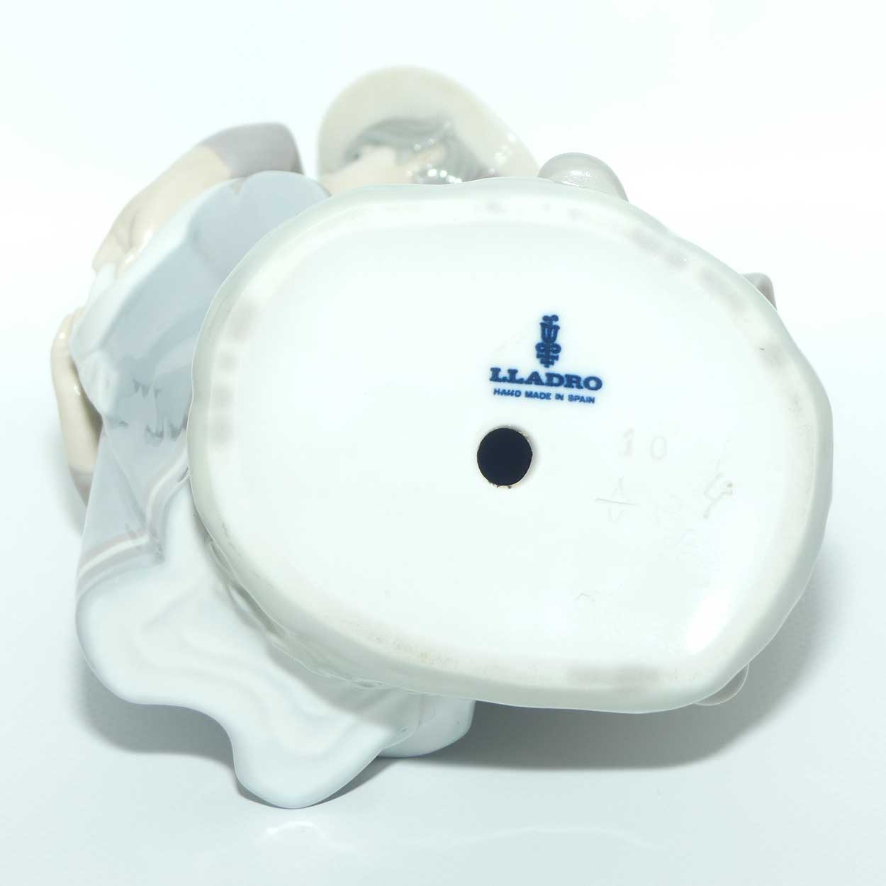 Lladro figure Little Couple Kissing | Gloss | #1188