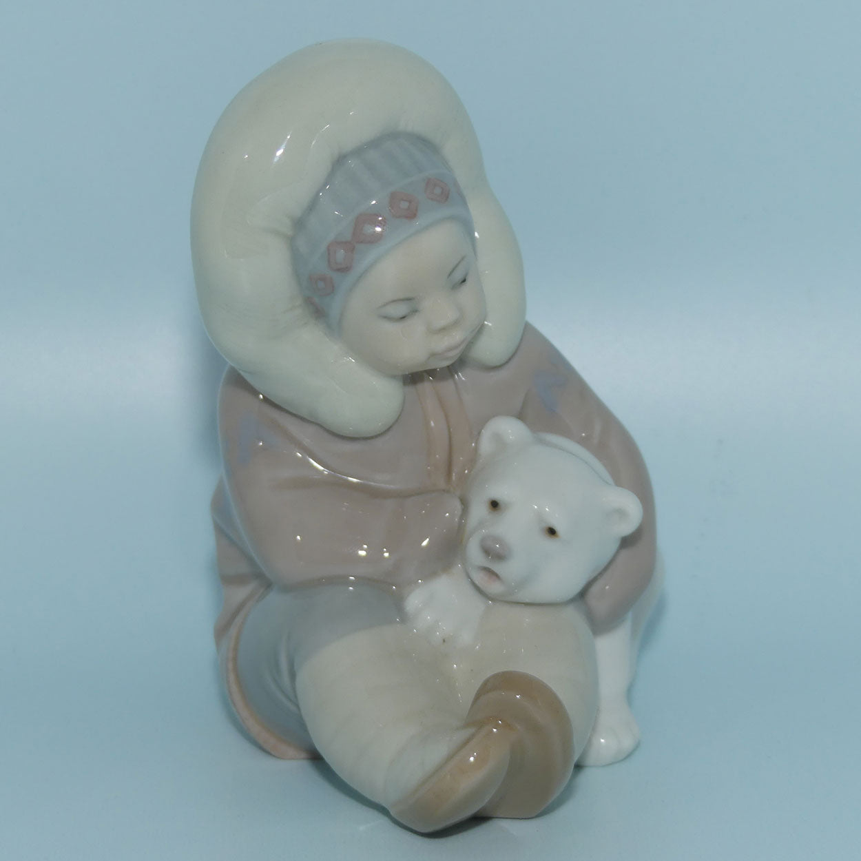 Lladro figure Eskimo #1195 | #1