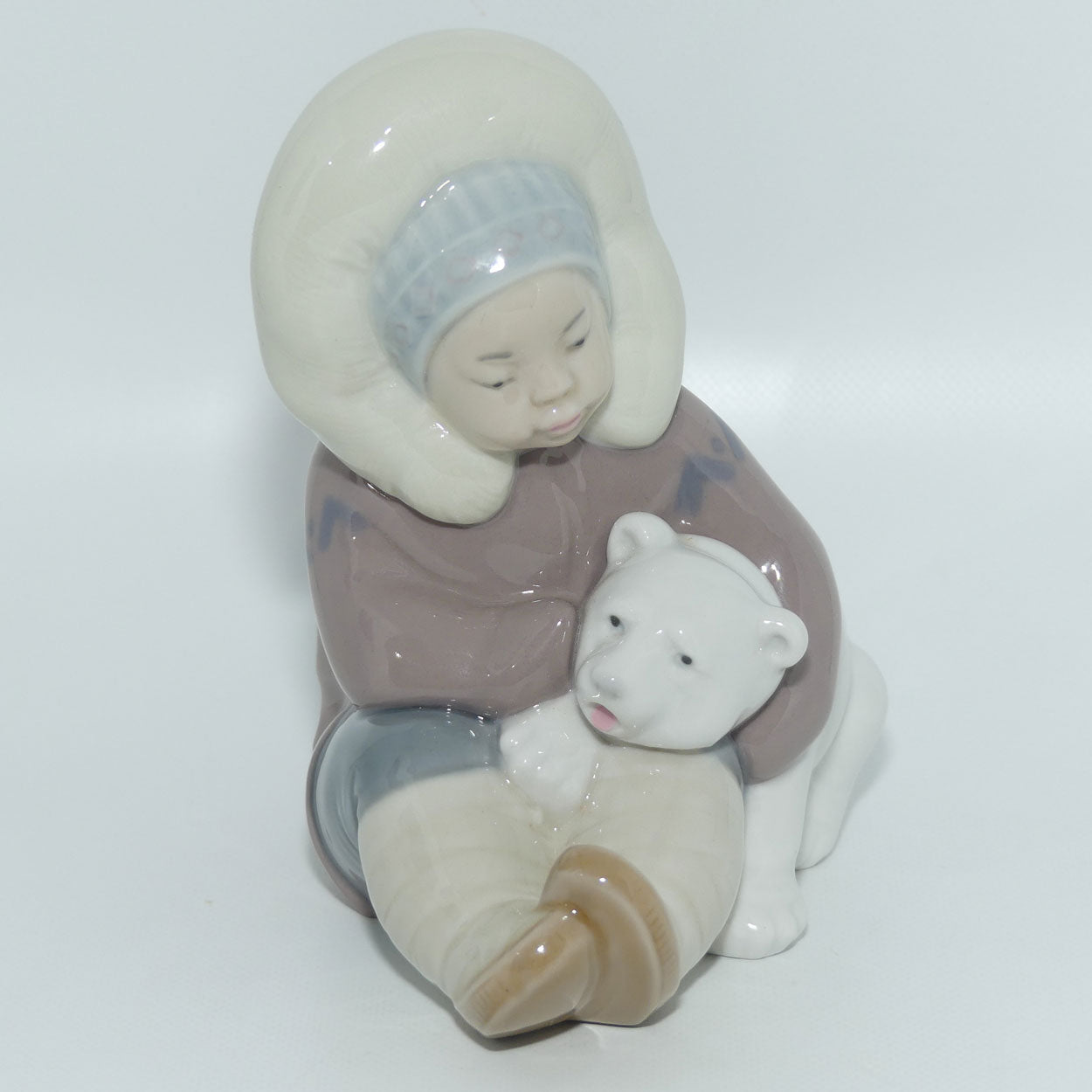 Lladro figure Eskimo #1195 | #2