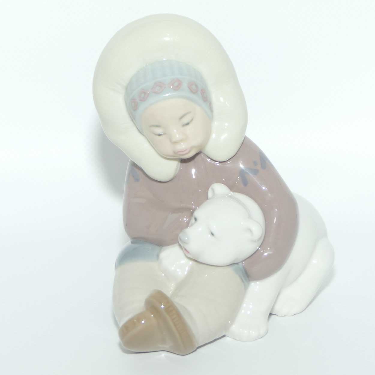 Lladro figure Eskimo | Eskimo Child with Polar Bear | #1195 | #5