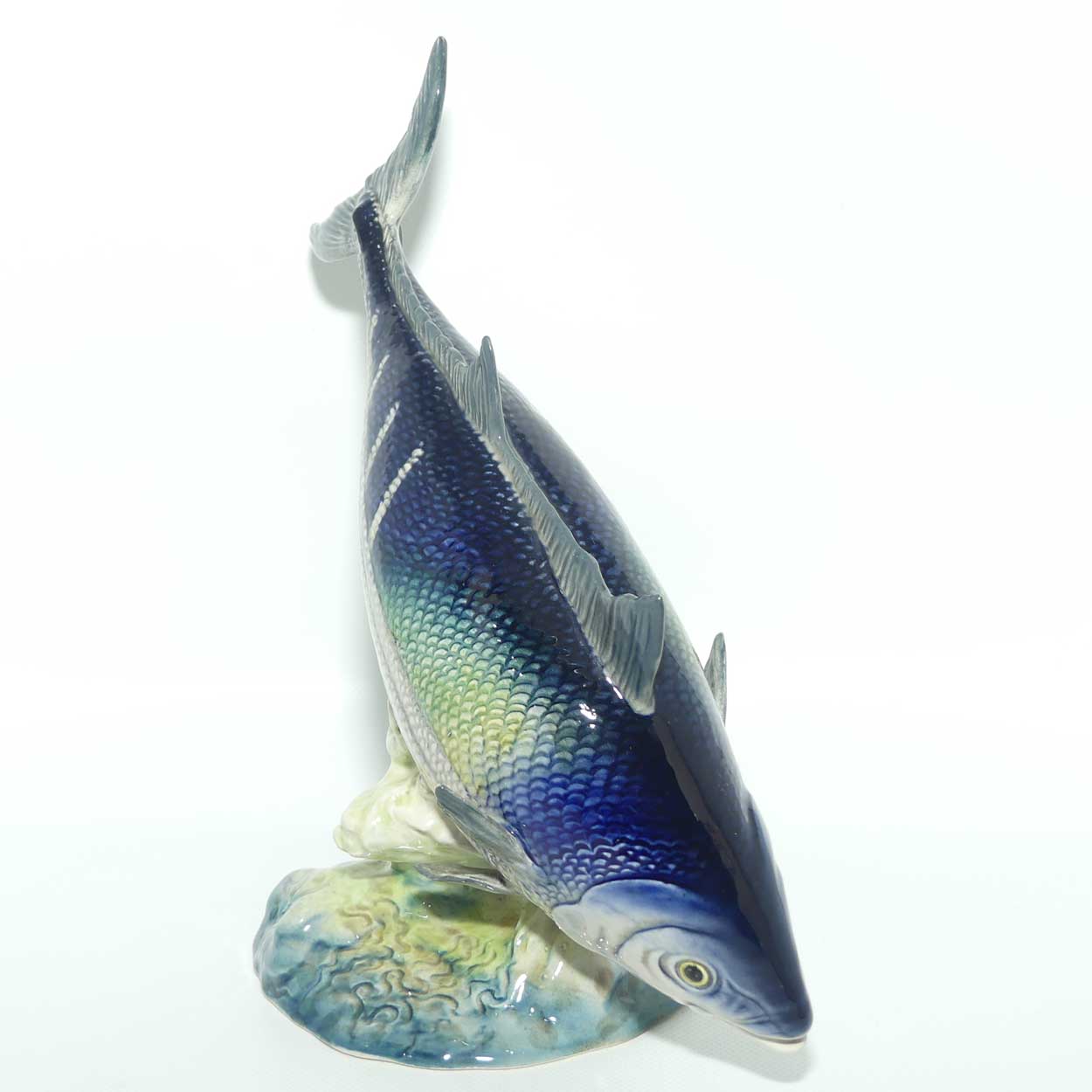 #1232 Beswick Oceanic Bonito