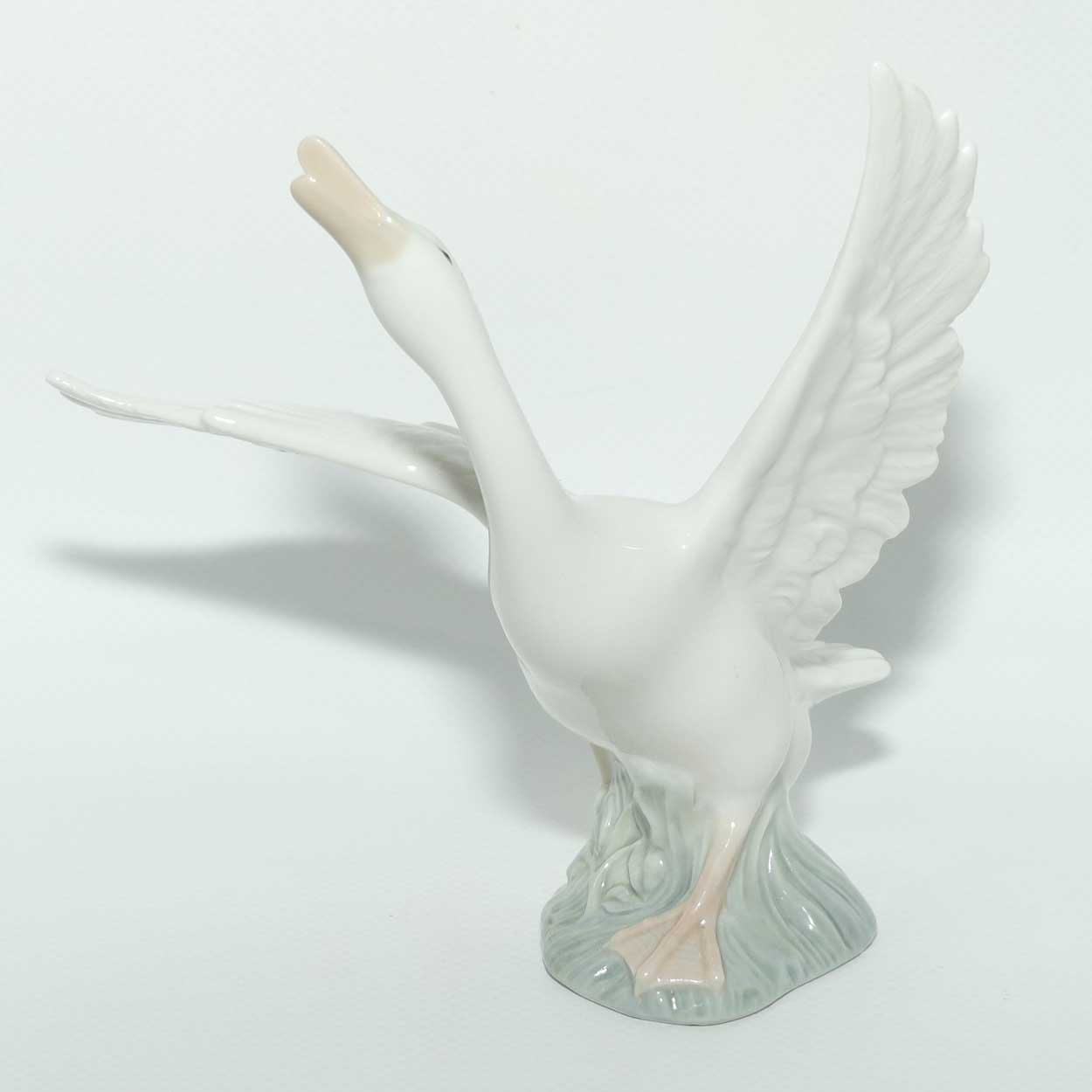 Lladro Duck Flying | #1264
