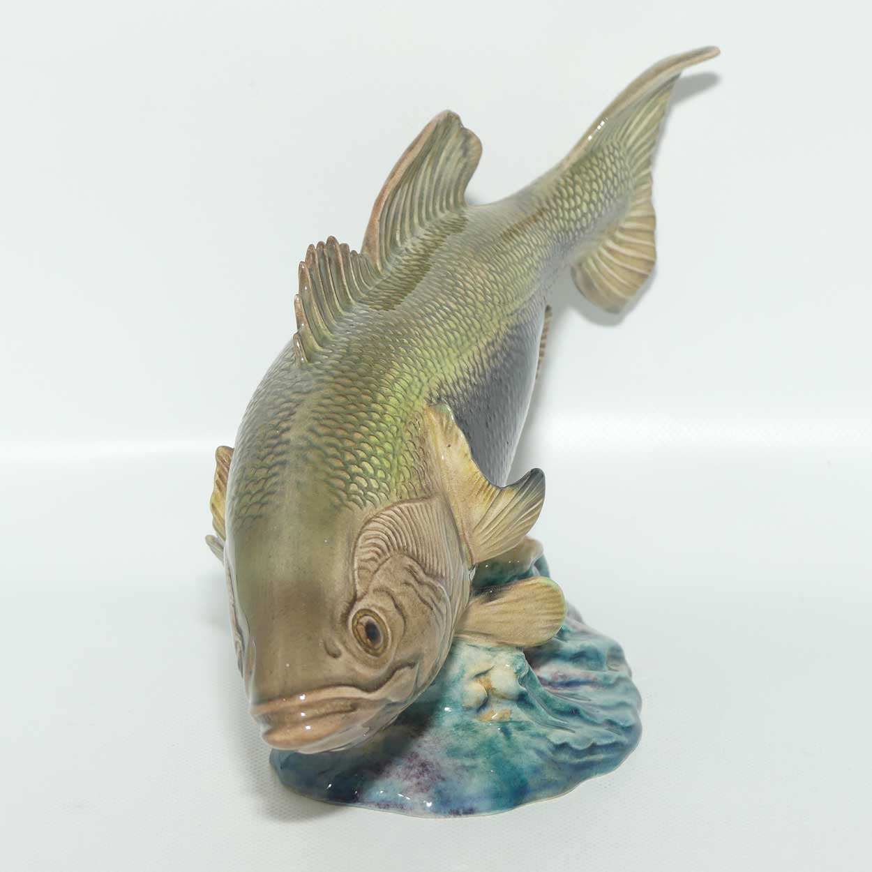 #1266 Beswick Large Mouth Black Bass