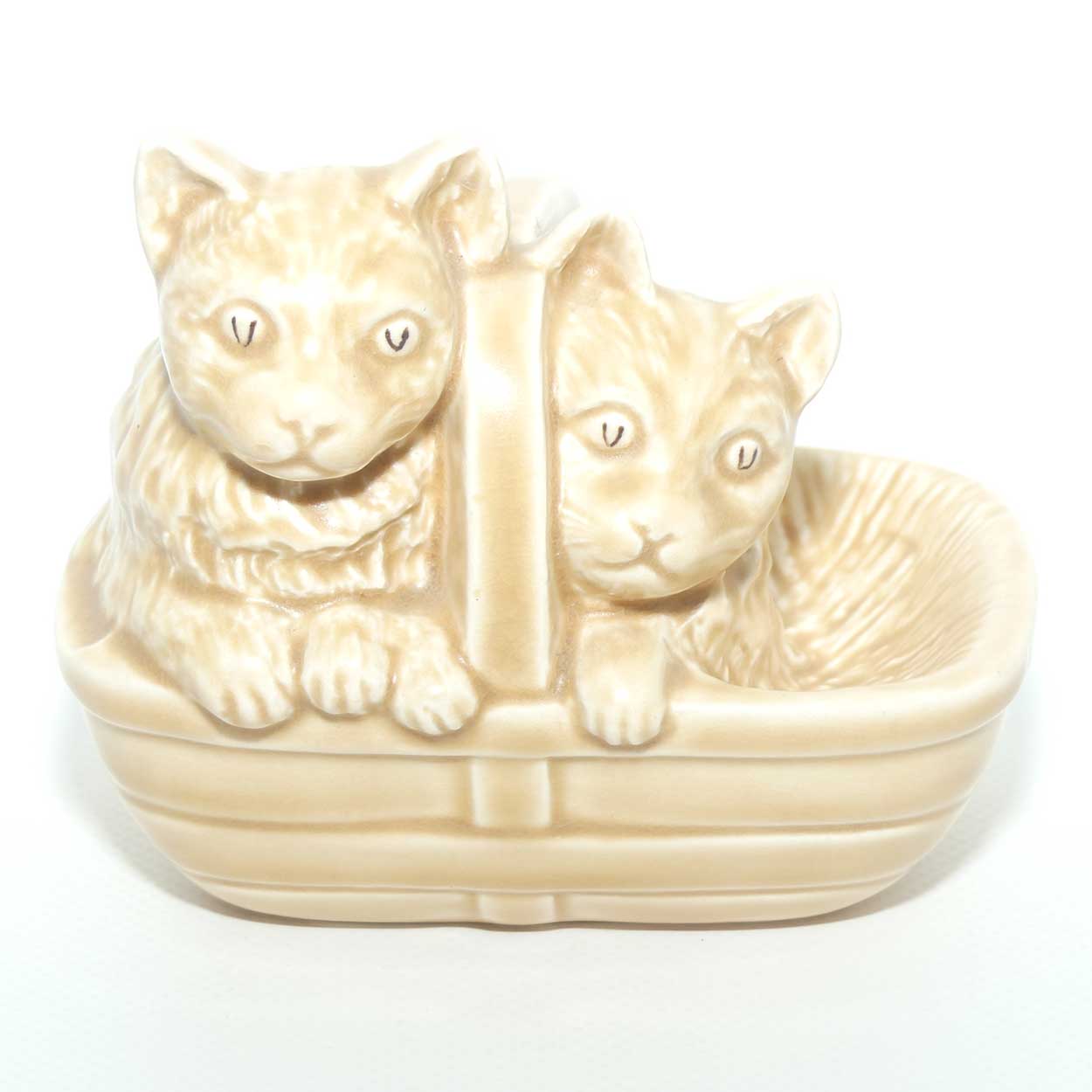 SylvaC #1296 | Kittens in Basket | Light Brown