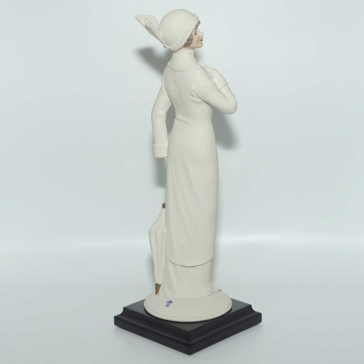 Giuseppe Armani Florence figure | 1307F Brise