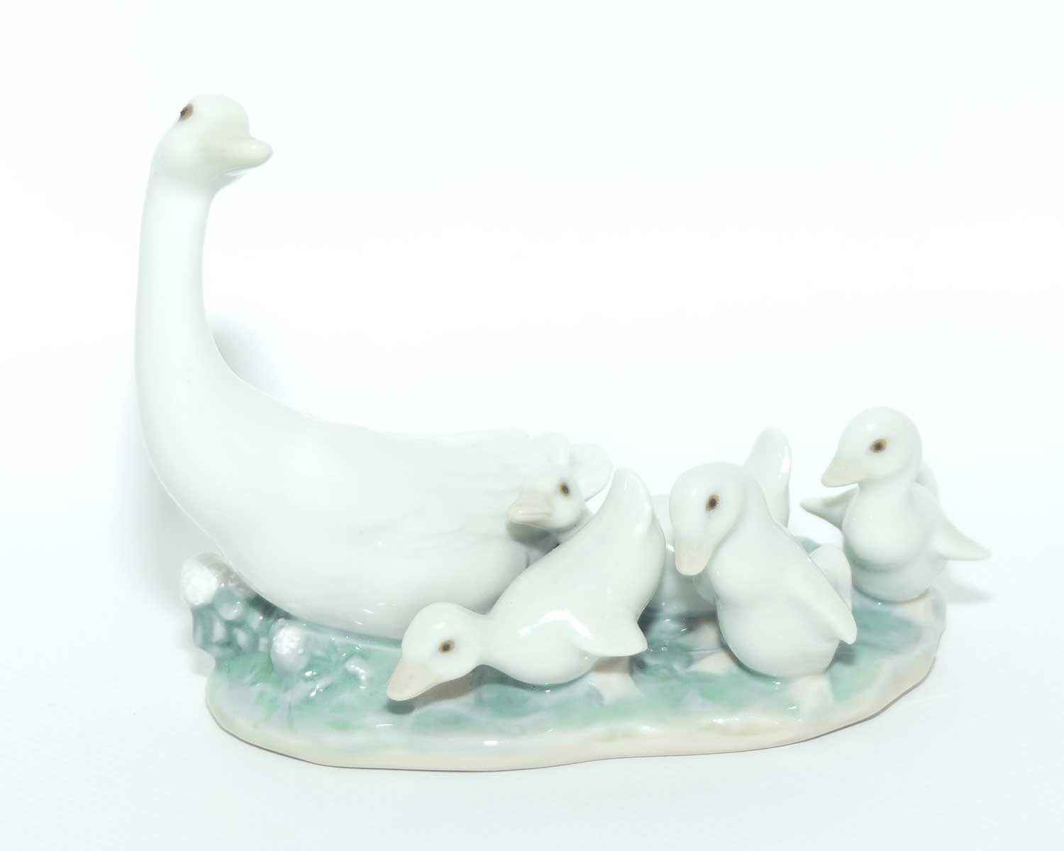 Lladro figure Ducklings | Little Ducks after Mother | #1307