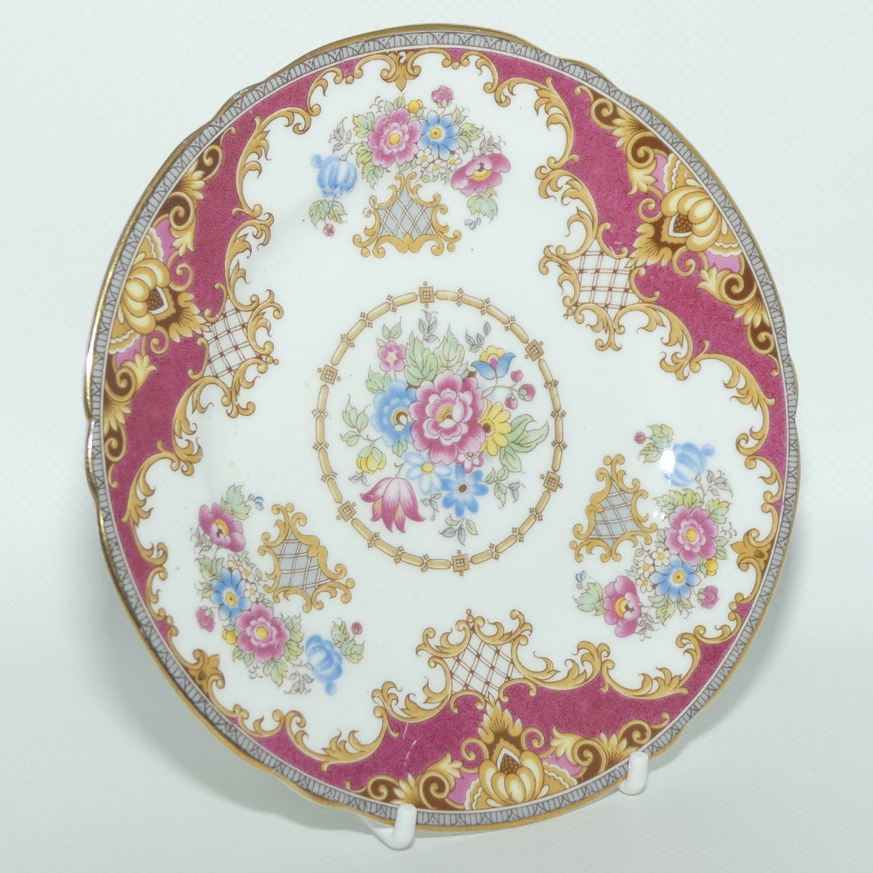 Shelley Gainsborough shape Sheraton pattern trio | Red with Gold | 13289