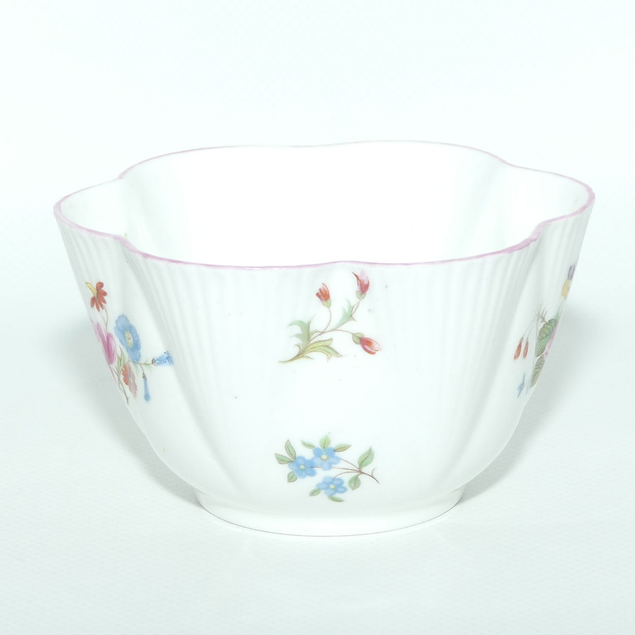 Shelley Dainty shape Rose and Red Daisy sugar bowl | coffee size | Pink trim