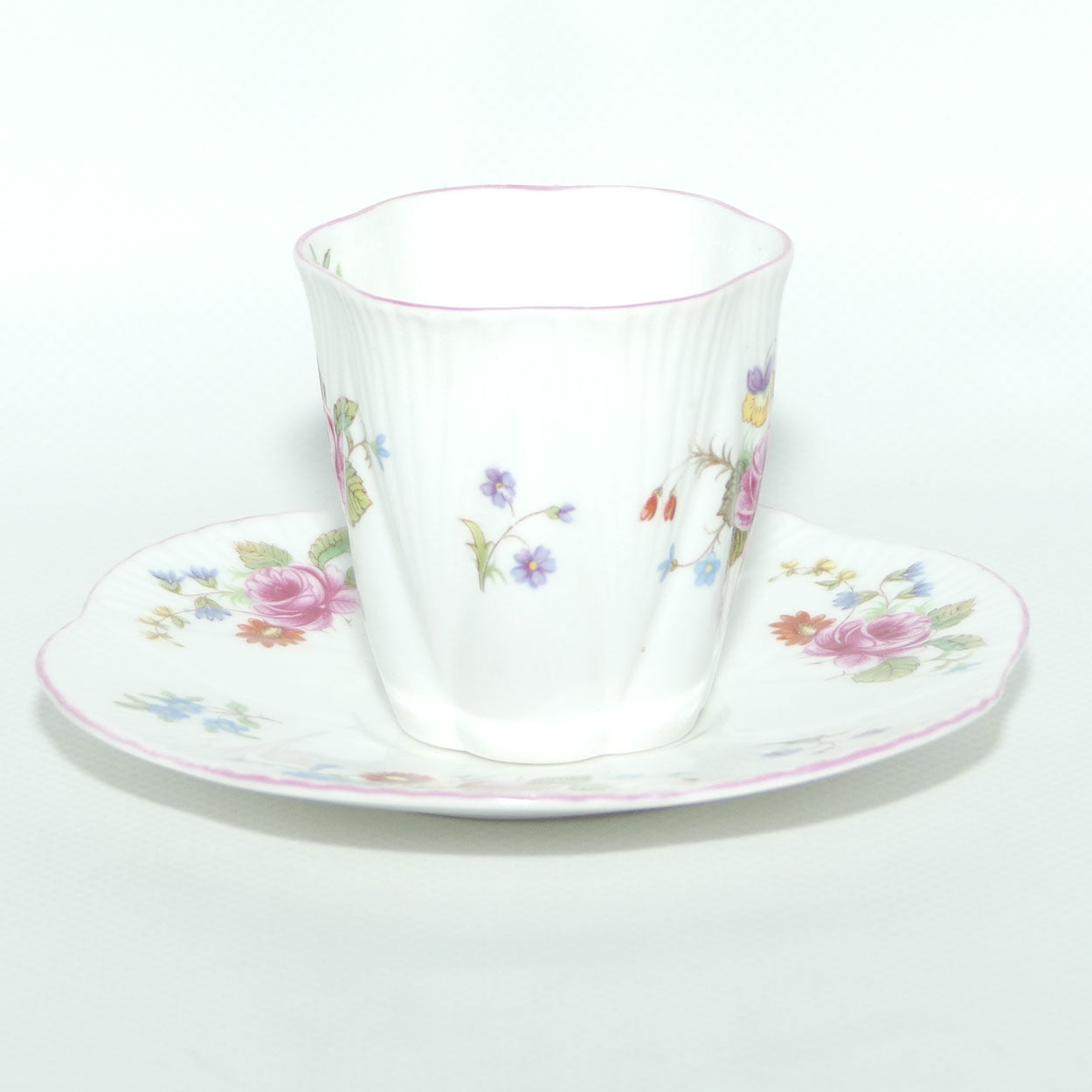 Shelley Dainty shape Rose and Red Daisy coffee duo | Pink trim | 13425