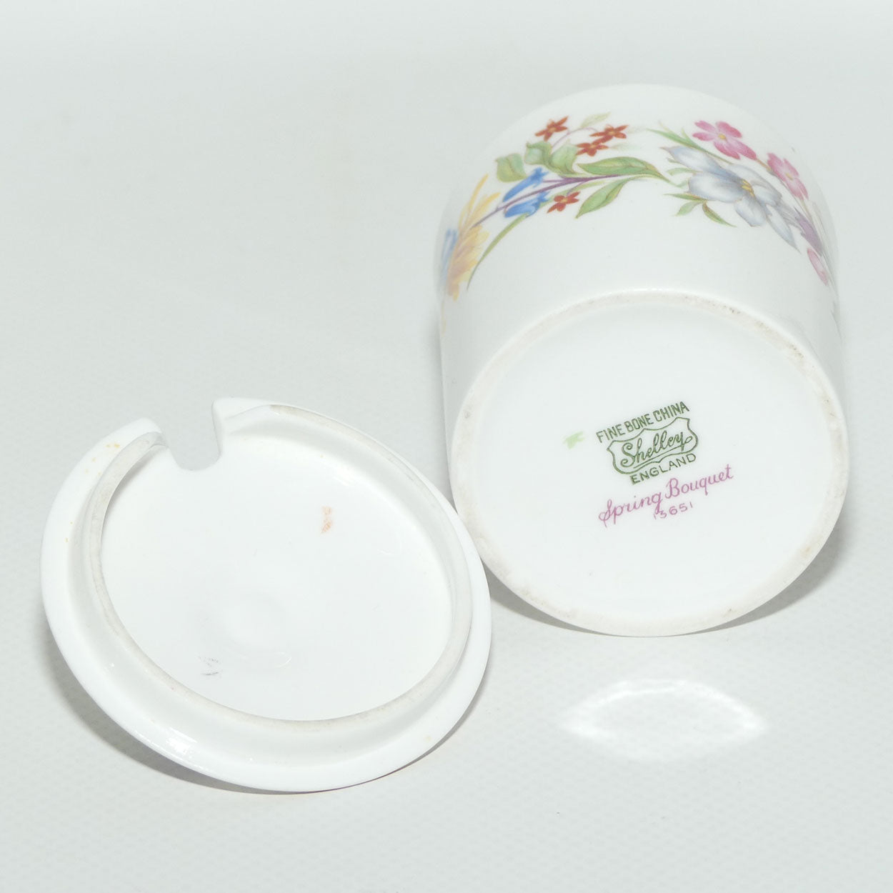 Shelley Spring Bouquet pattern lidded pot | 13651