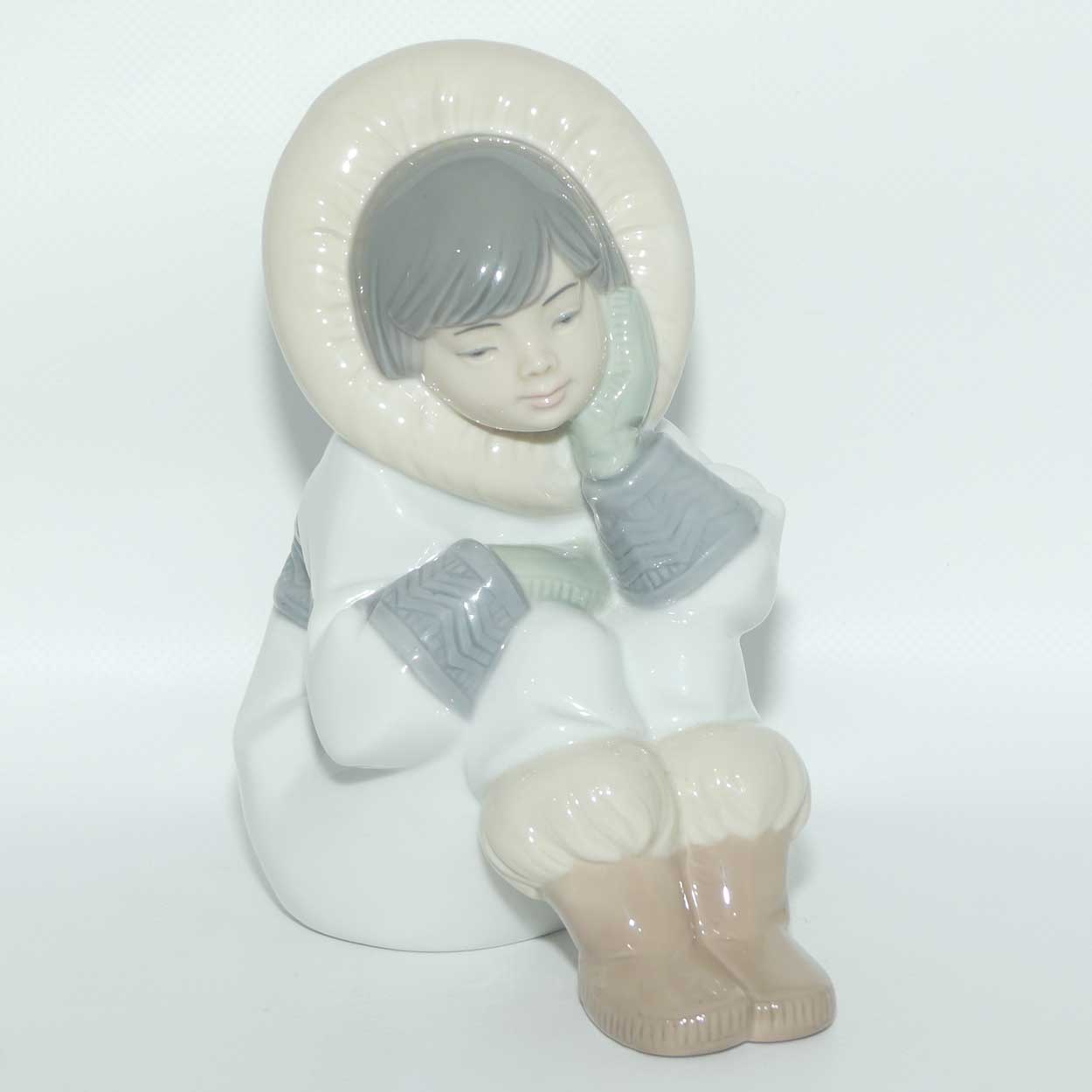 Nao by Lladro figure Arctic Dreams | #1397 | Gloss