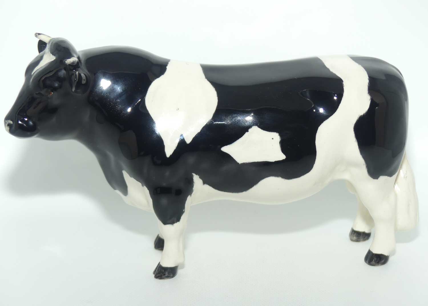 #1439A Beswick Fresian Bull 'Coddington Hilt Bar' | #2
