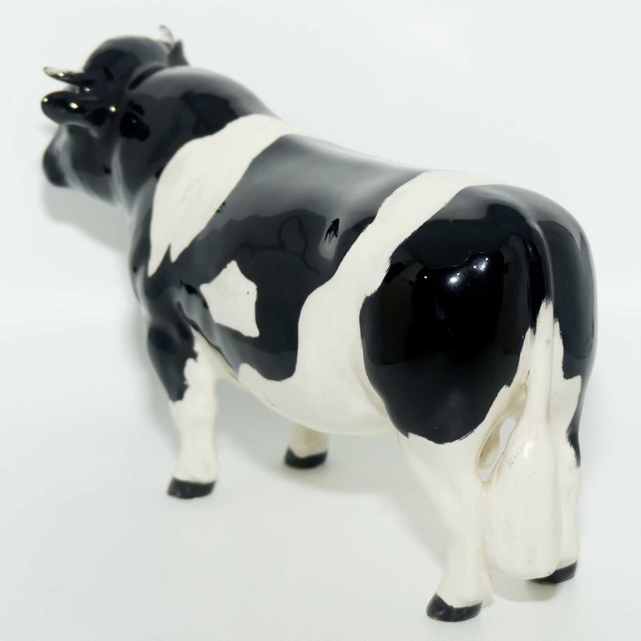 #1439A Beswick Fresian Bull 'Coddington Hilt Bar' | #2
