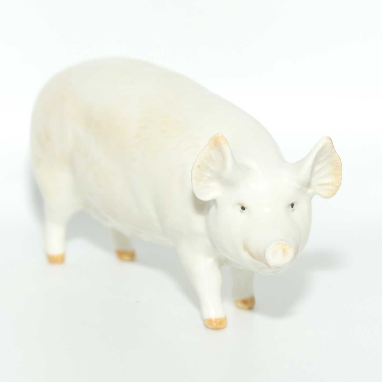 #1452A Beswick Sow | CH Wall Queen 40th