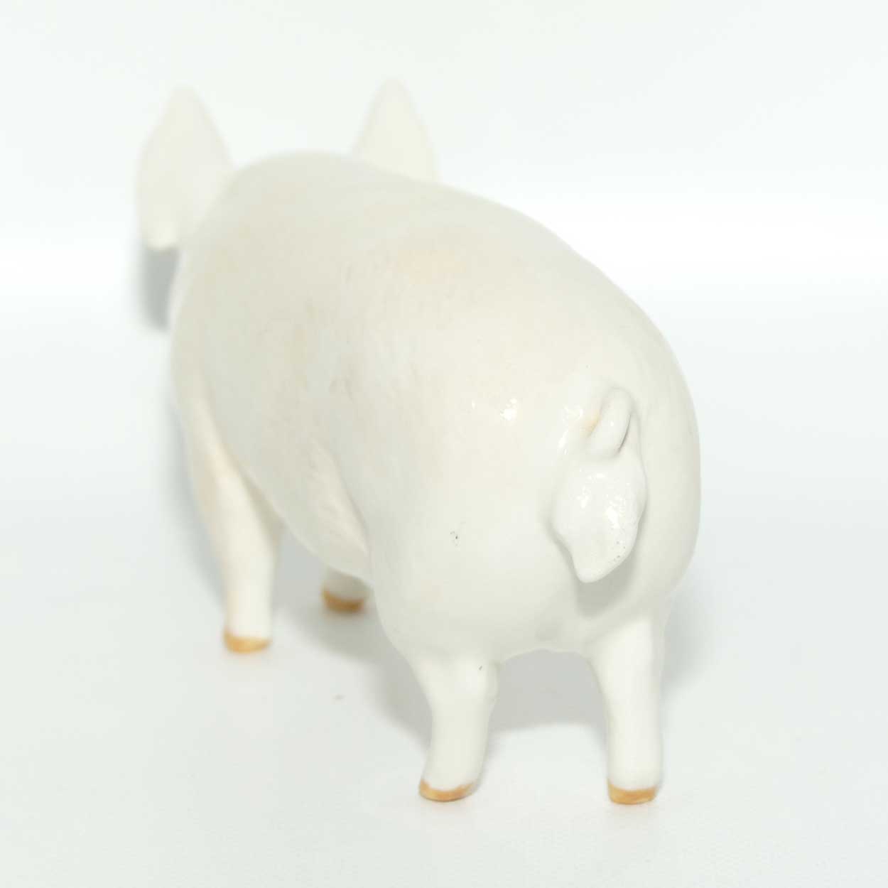 #1452A Beswick Sow | CH Wall Queen 40th