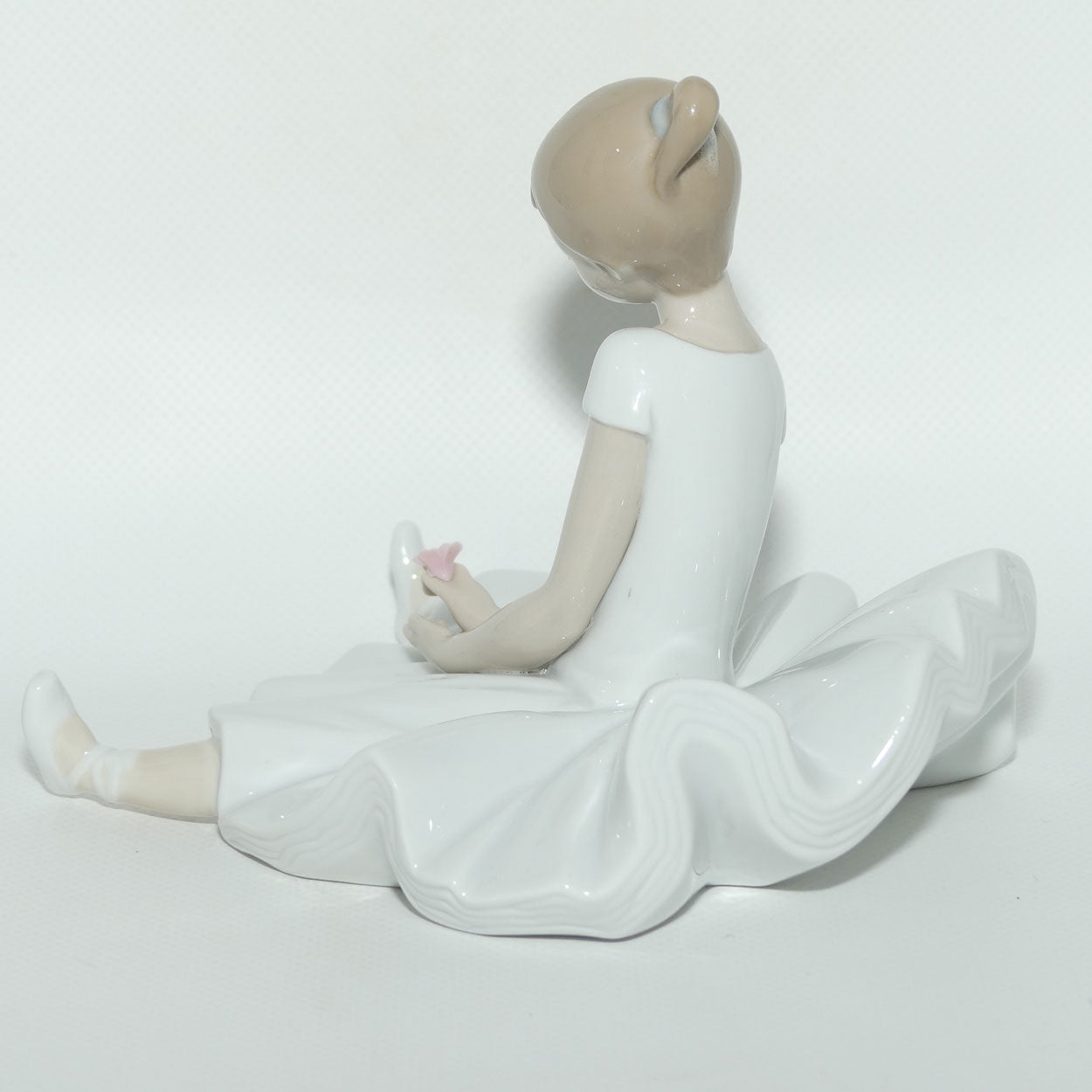 Nao by Lladro figure Dreamy Ballet | #1456