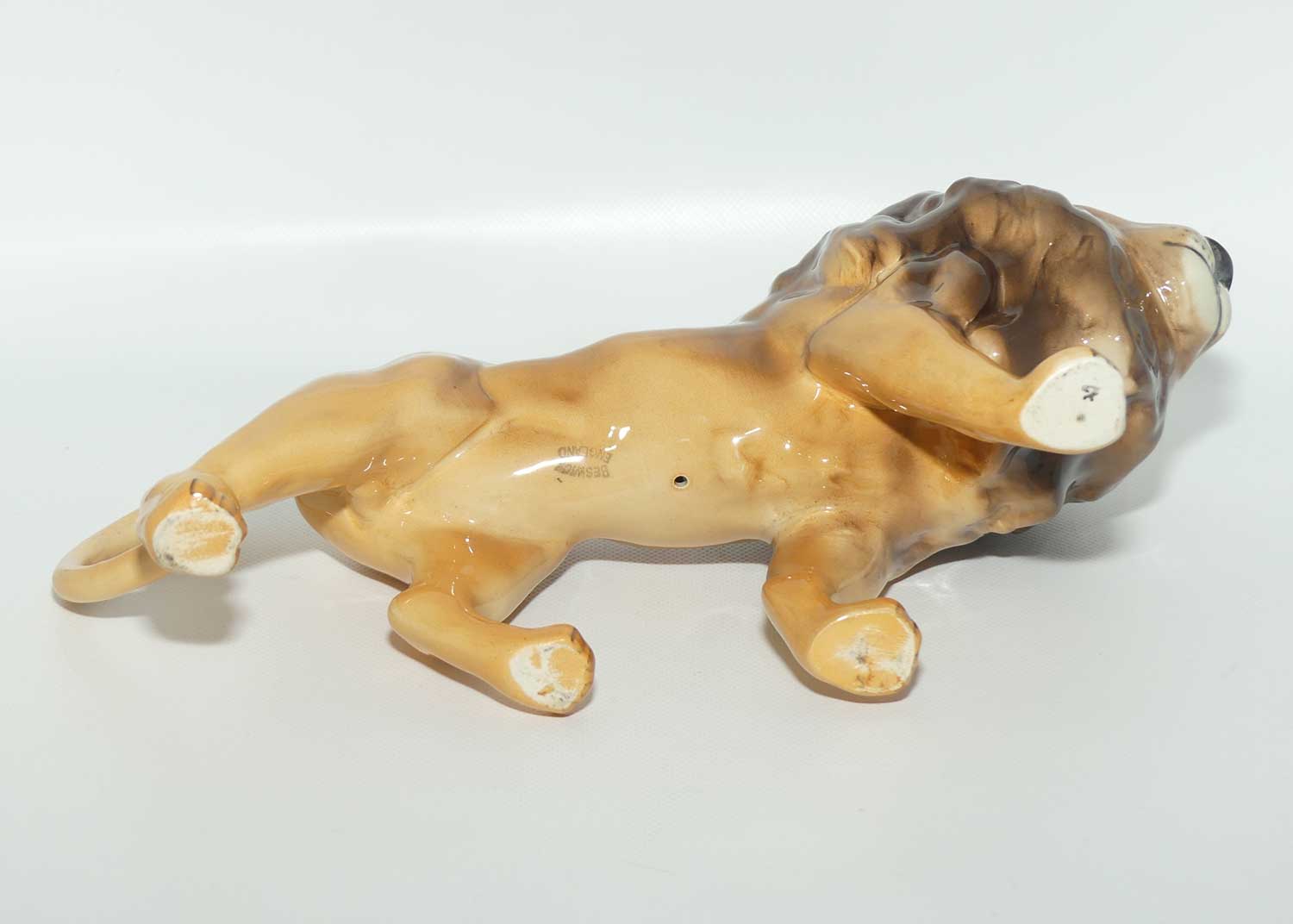 #1506 Beswick Lion | Facing Right