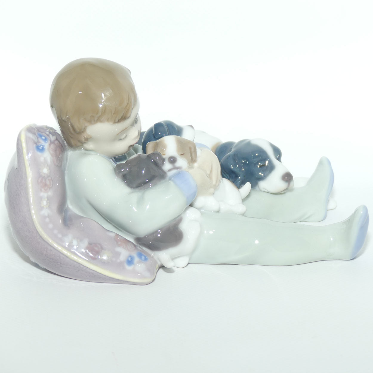 Lladro figure Sweet Dreams | #1535