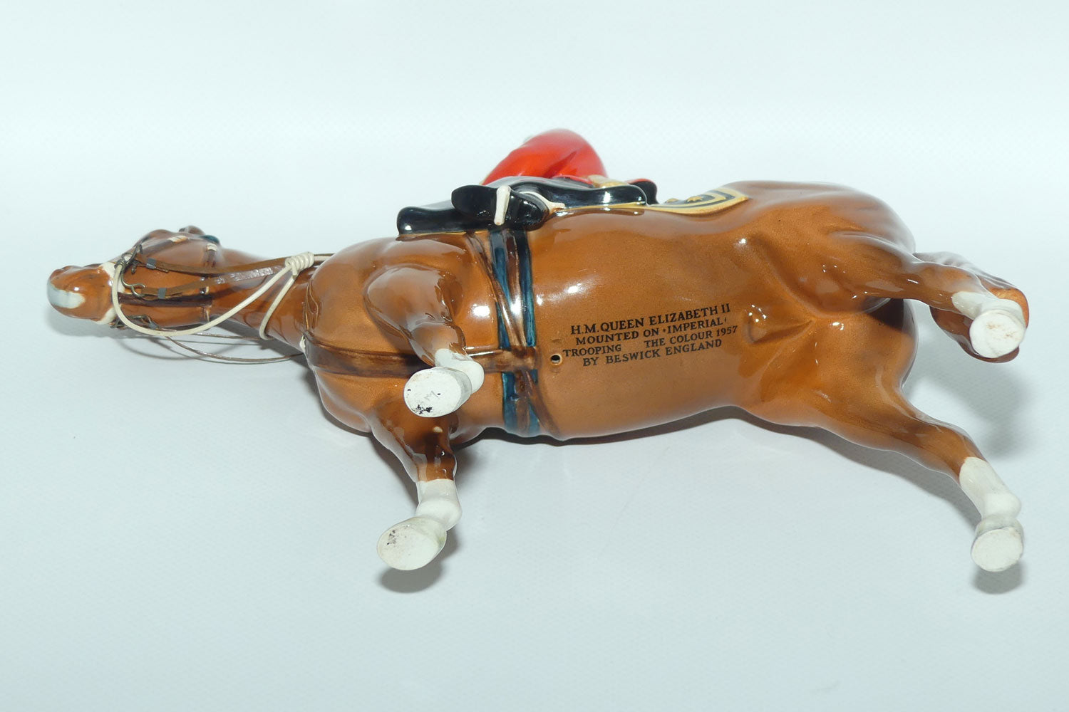 #1546 Beswick HM Queen Elizabeth II on Imperial | Chestnut