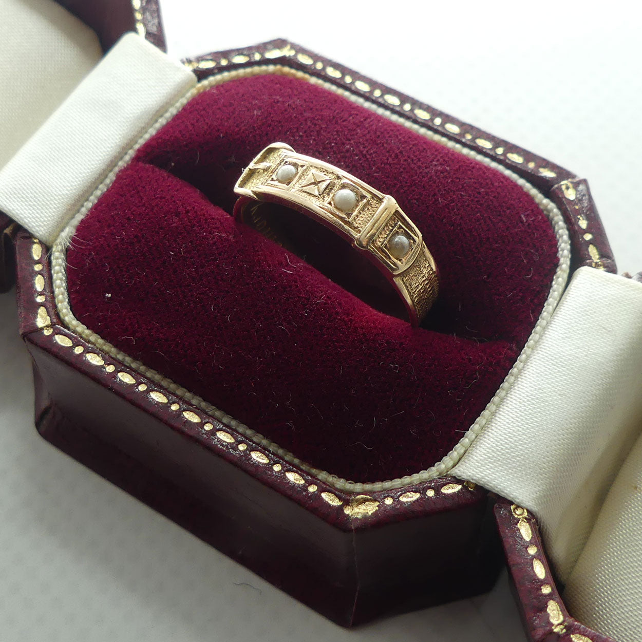 15ct Yellow Gold and Seed Pearl Buckle Ring | Antique | Valued $2200