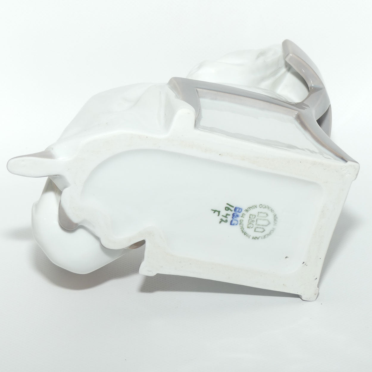 Bing and Grondahl figure 1642 | Dickie's Mama Mother and Child