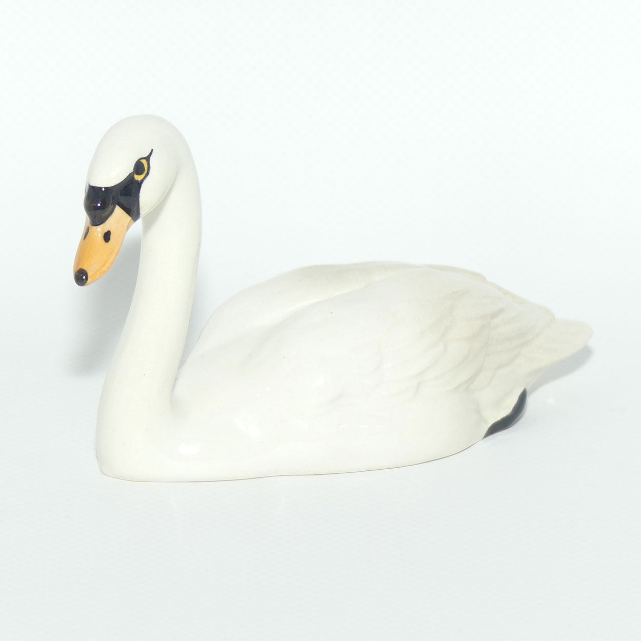 #1684 Beswick Swan | Head Up | #2