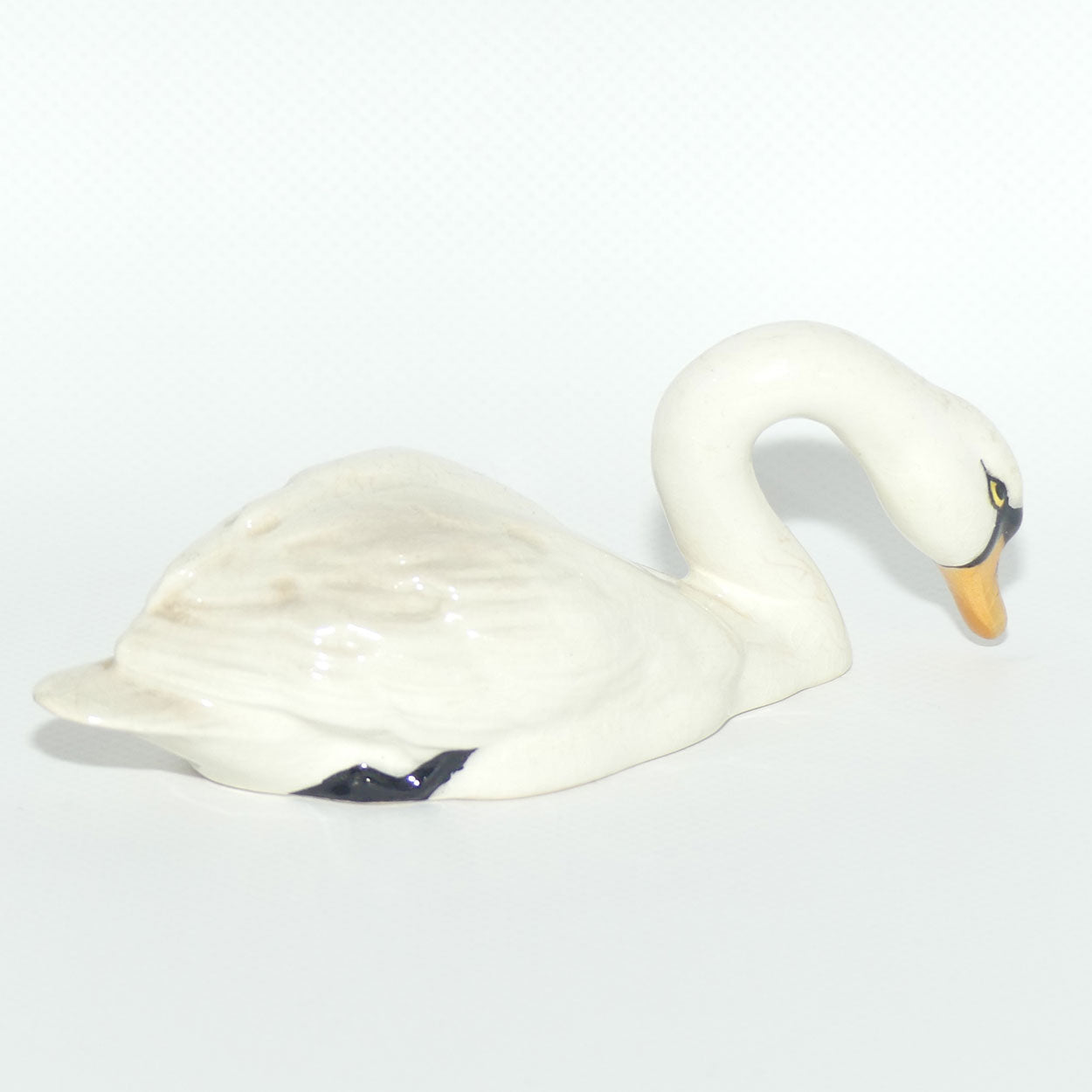 #1685 Beswick Swan | Head Down | #2