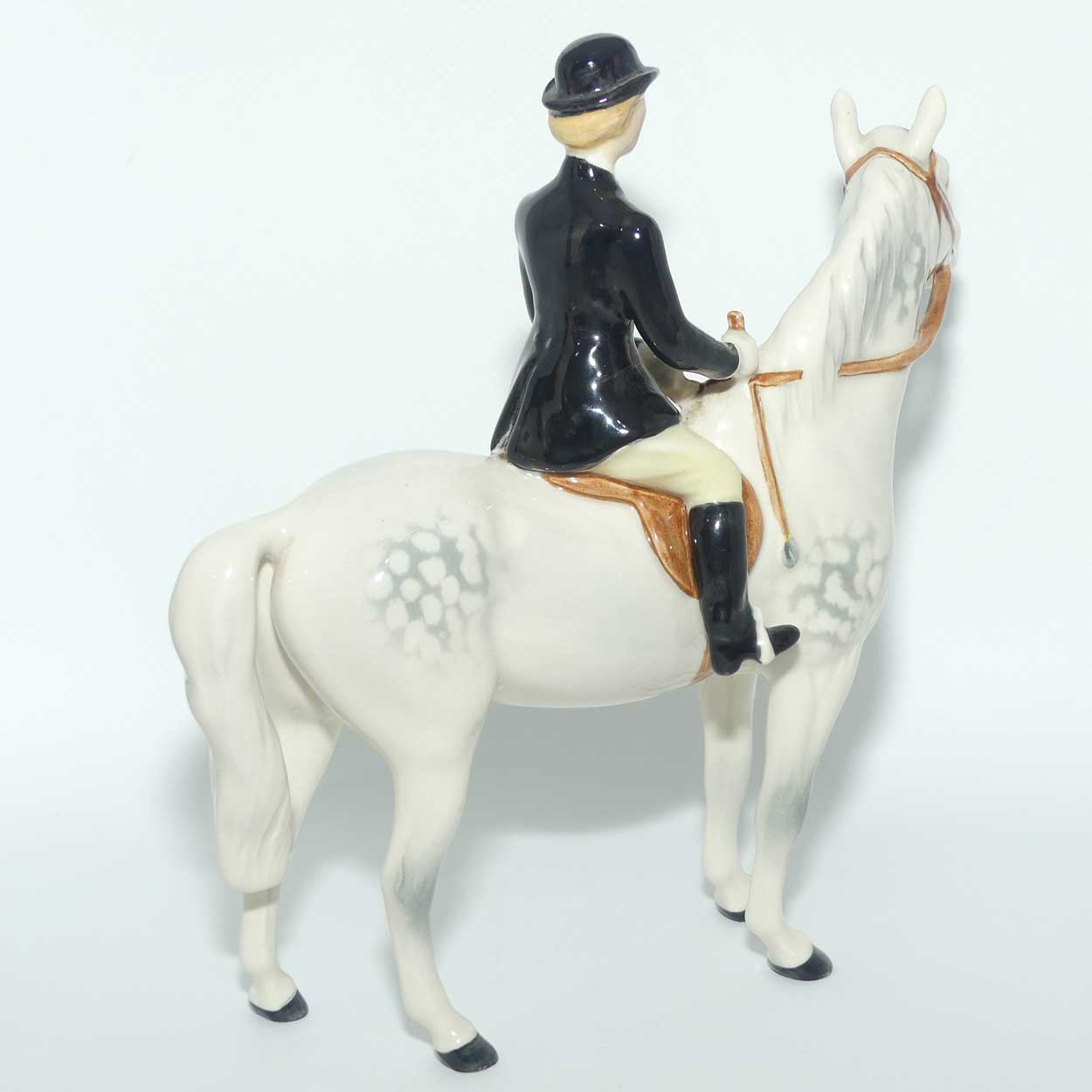 #1730 Beswick Huntswoman | On Standing Horse | Grey #3