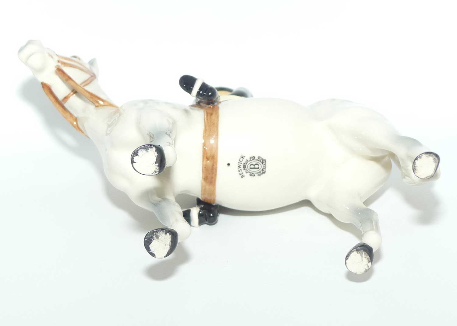 #1730 Beswick Huntswoman | On Standing Horse | Grey #3
