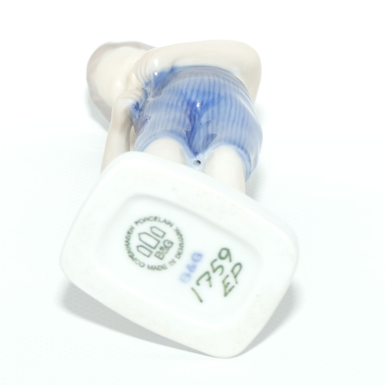 Bing and Grondahl figure 1759 | Tiny Tot