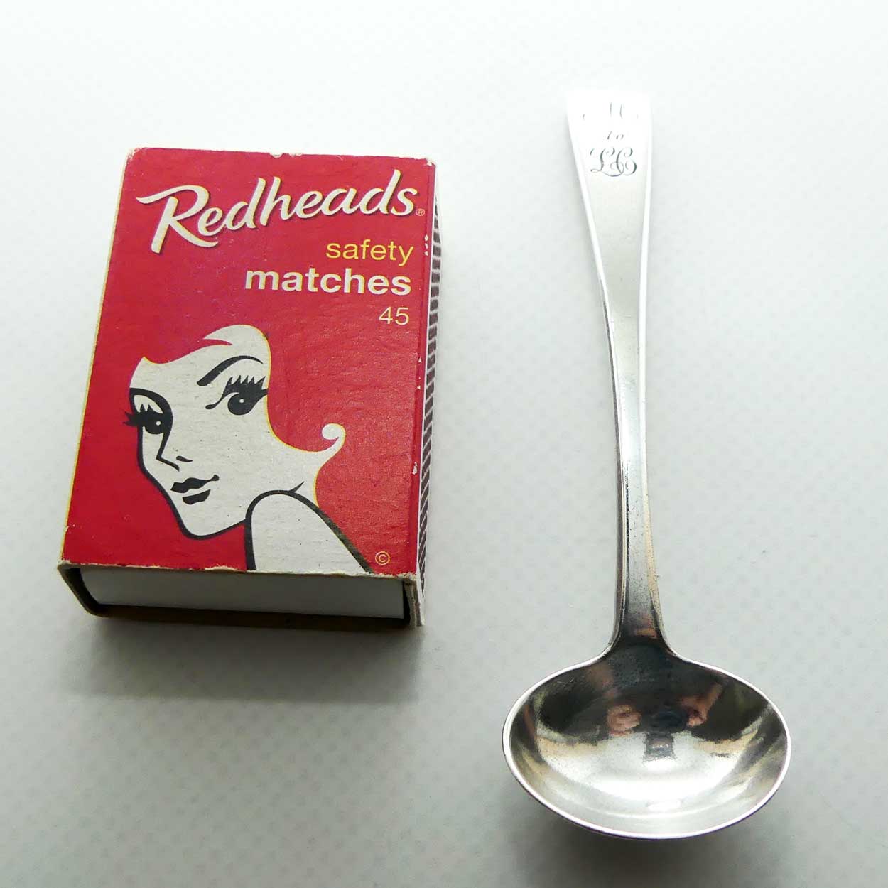 Georgian era Sterling Silver Old English pattern mustard spoon | London 1802