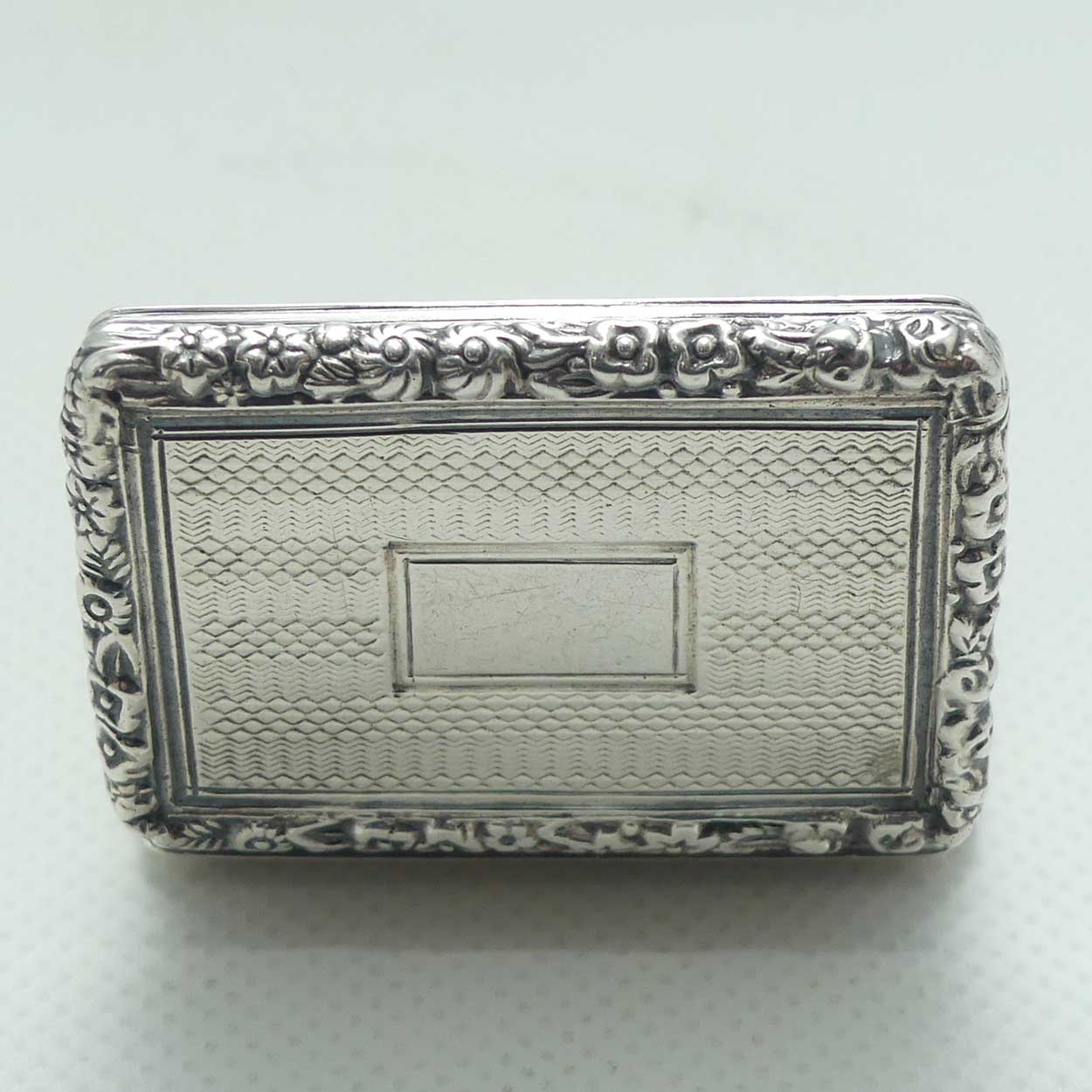 Georgian Sterling Silver Vinaigrette | Book style | Birmingham 1831 | Lawrence and Co