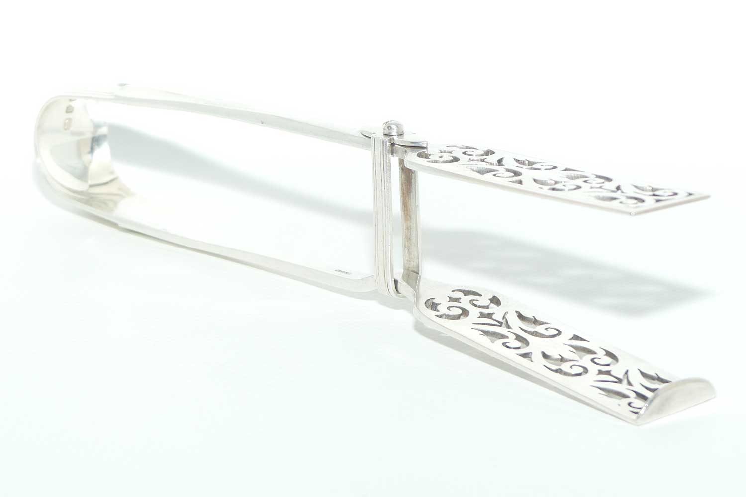 Victorian Sterling Silver Asparagus tongs | Birmingham 1895 | Elkington & Co | #1